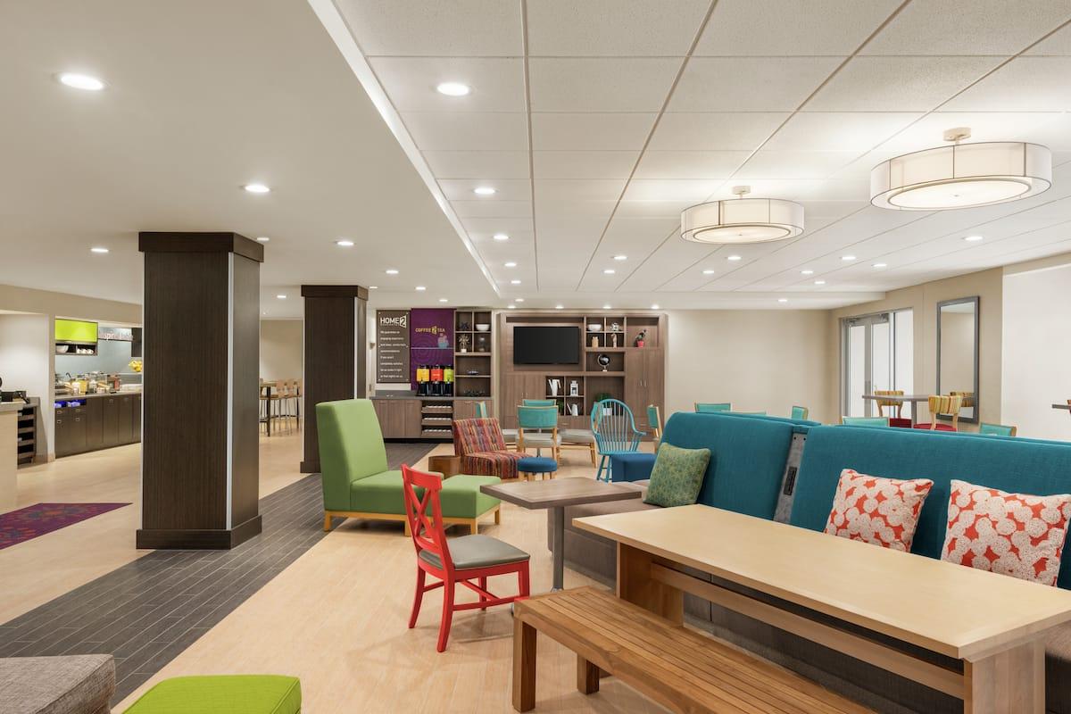 Home2 Suites by Hilton Woodbridge Potomac Mills